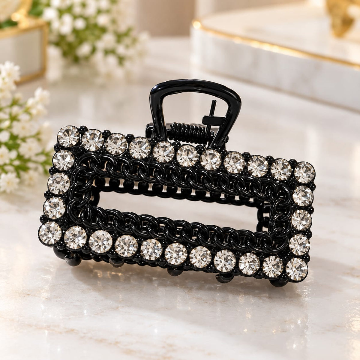 Elegant Black Crystal Hair Claw Clip – Stylish & Premium Hair Accessory ✨